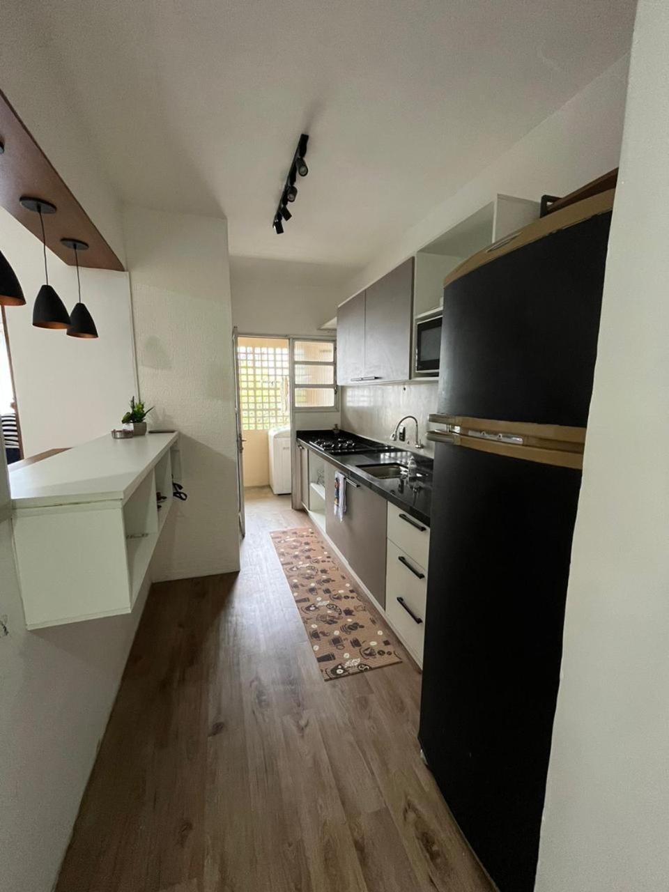 Guaru 17 Apartamento Na Praia Da Enseada グァルジャー エクステリア 写真