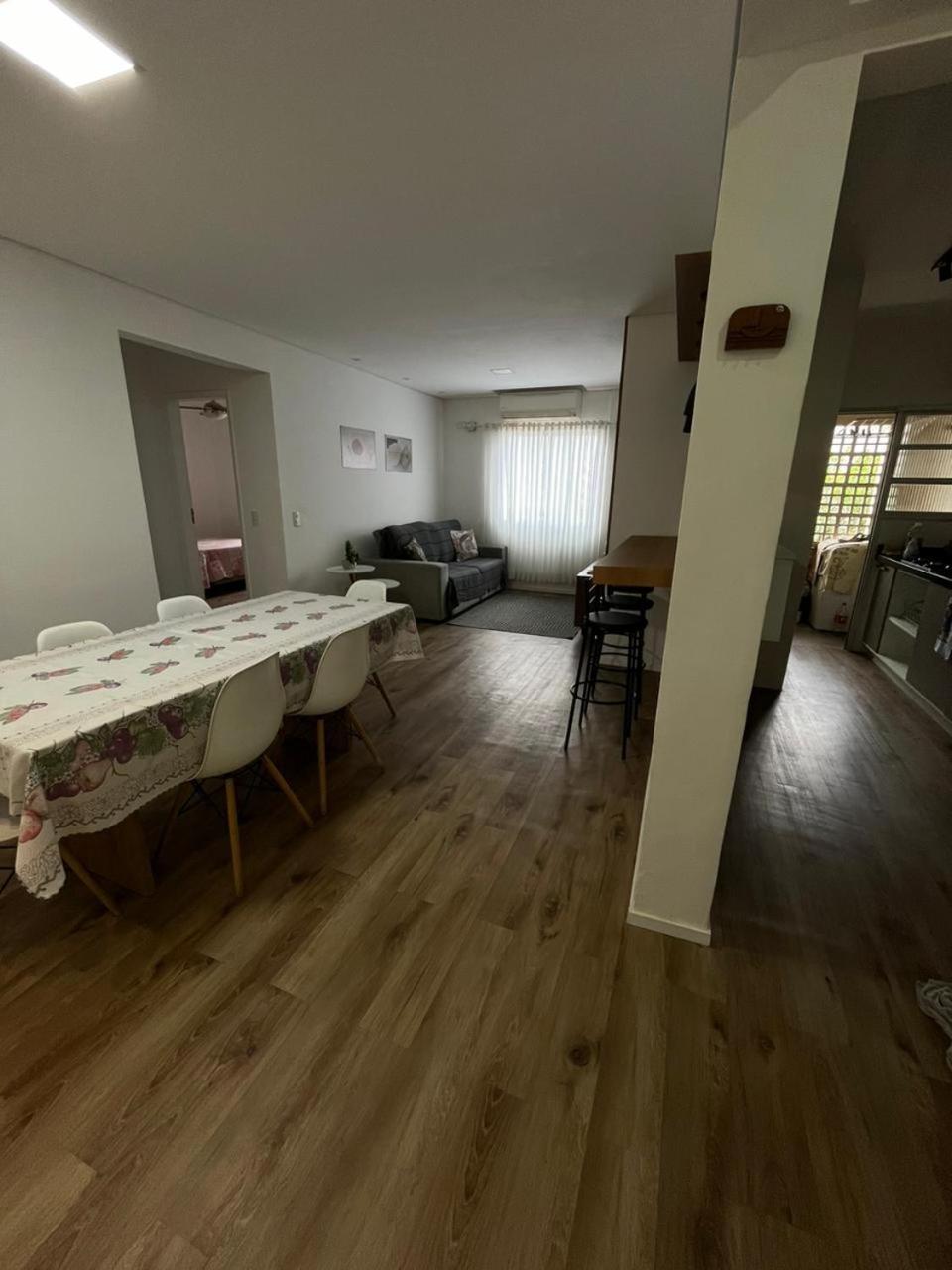Guaru 17 Apartamento Na Praia Da Enseada グァルジャー エクステリア 写真